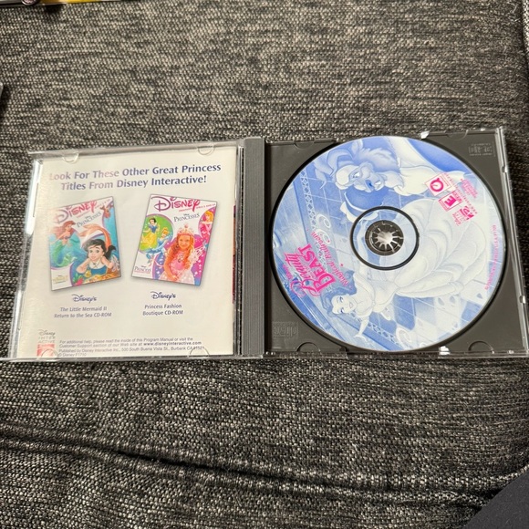 Disney Princesses Program Manual CD - Picture 3 of 4